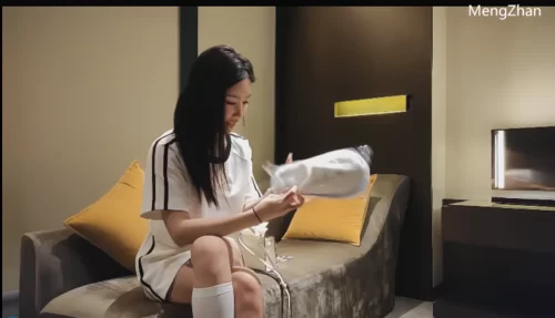 [91大神] [转载搬运] 【小宝寻花】，大圈00后平面模特，可舌吻小仙女 [1+3.3G][百度盘]
