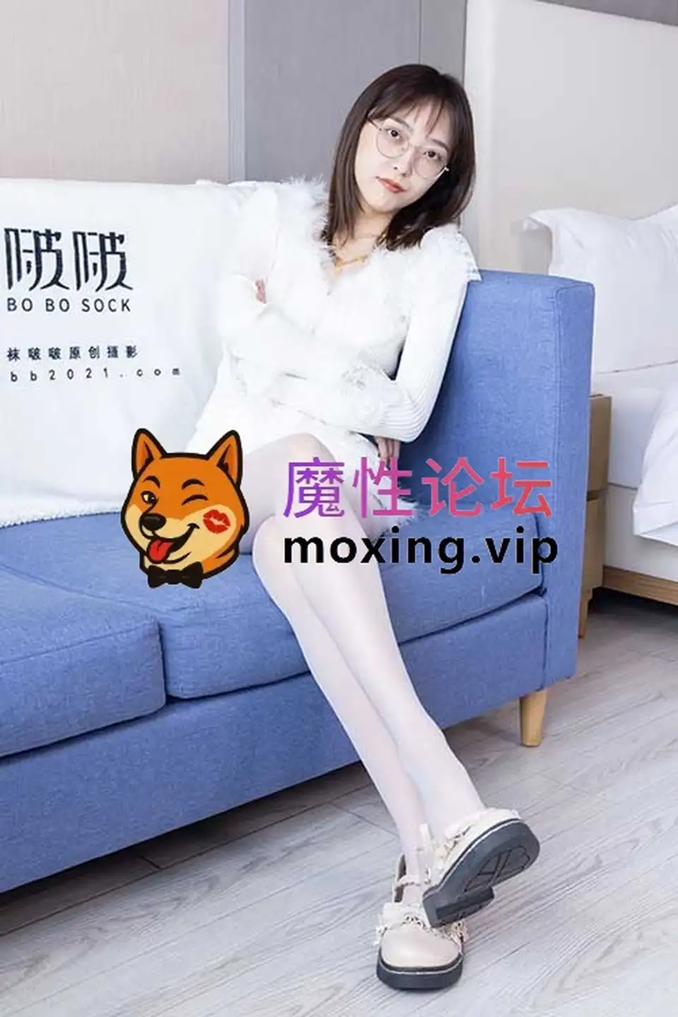 袜啵啵-稚予-短裙皮鞋、薄白丝[147P-1V-1.4G百度网盘]