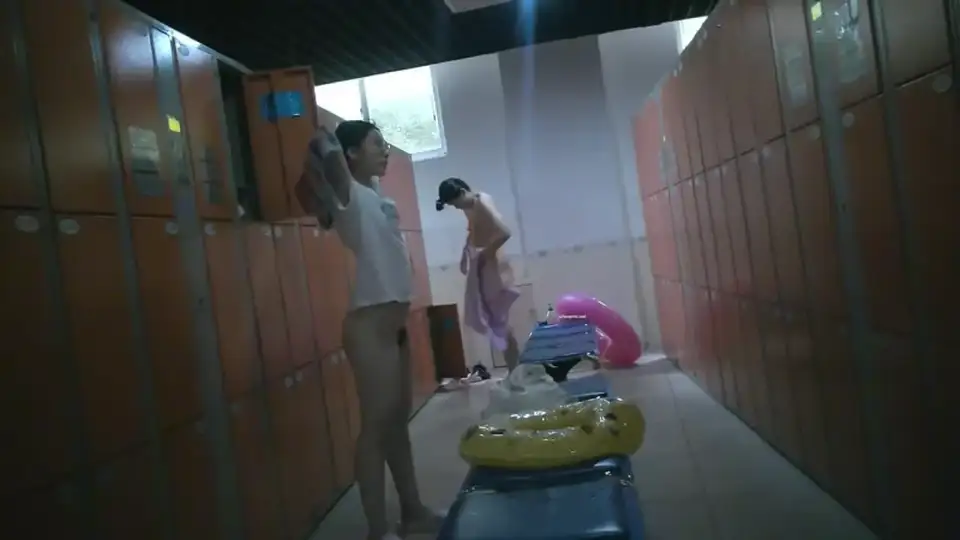 [洗澡] [转载搬运] 《水上乐园》系列精选少女无大妈剪辑版56g 201v [201+56g][百度盘]