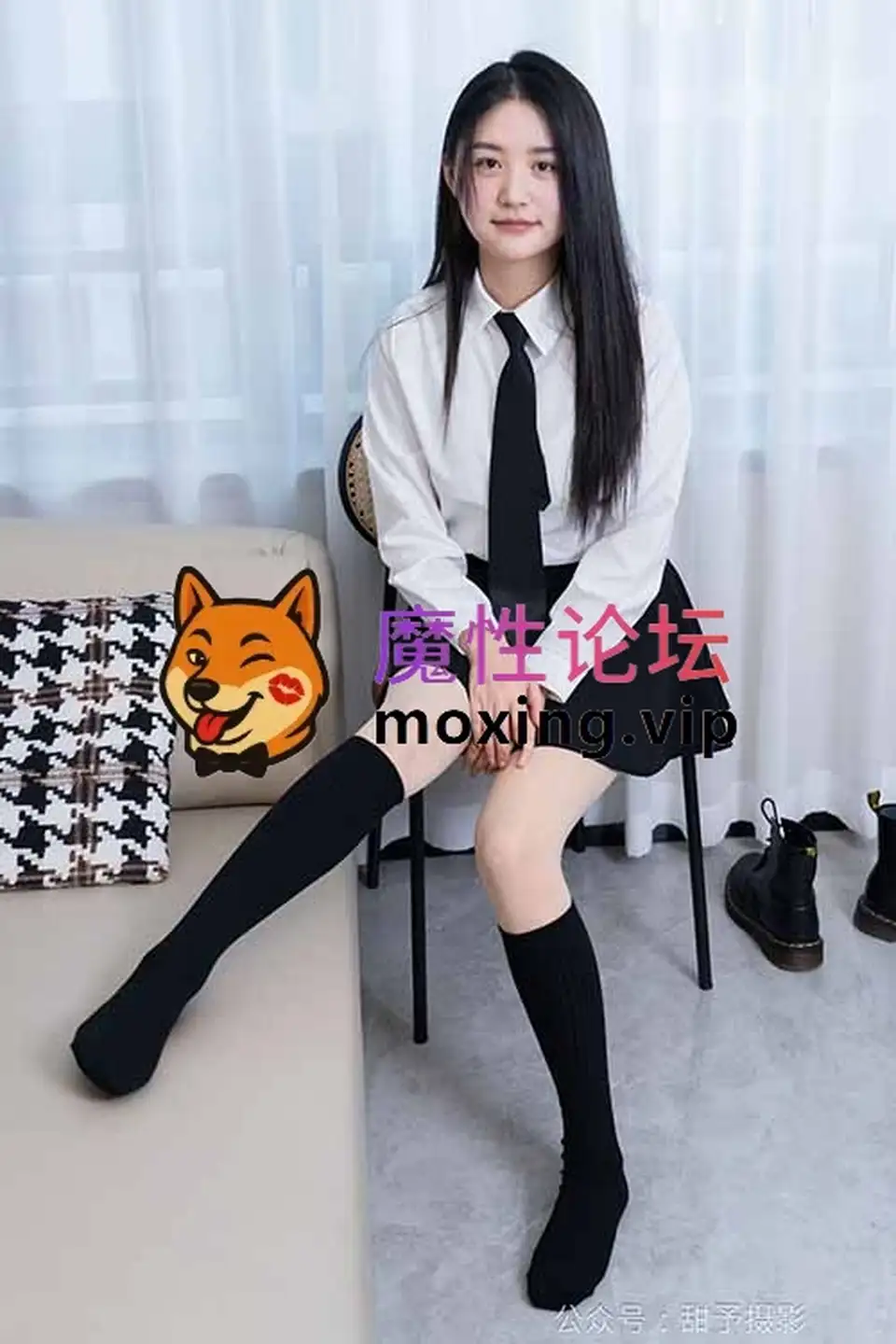 甜予摄影-澜澜-超短裙短靴、小腿袜肉丝 [165P1V-2G百度网盘]