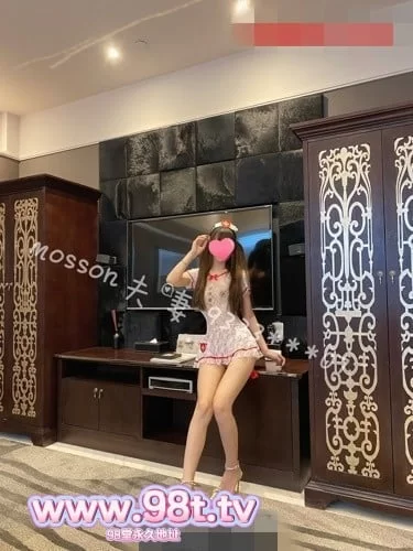 [91大神] [自行打包] 91大神Mosson带着女友全国游系列91论坛+推特合集 [9V+2650p+686MB][百度盘]