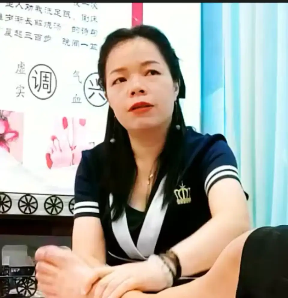 [自拍] [转载搬运] 老王探花真实攻略足疗纵横各大会所755部个人精选39合集 [39+17.2G][百度盘]