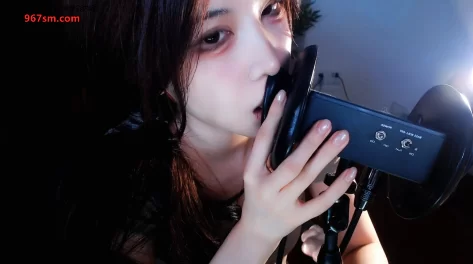[转载搬运] ASMR 抱抱er R_E_STUDIO 助眠 [1v+56m][百度盘]