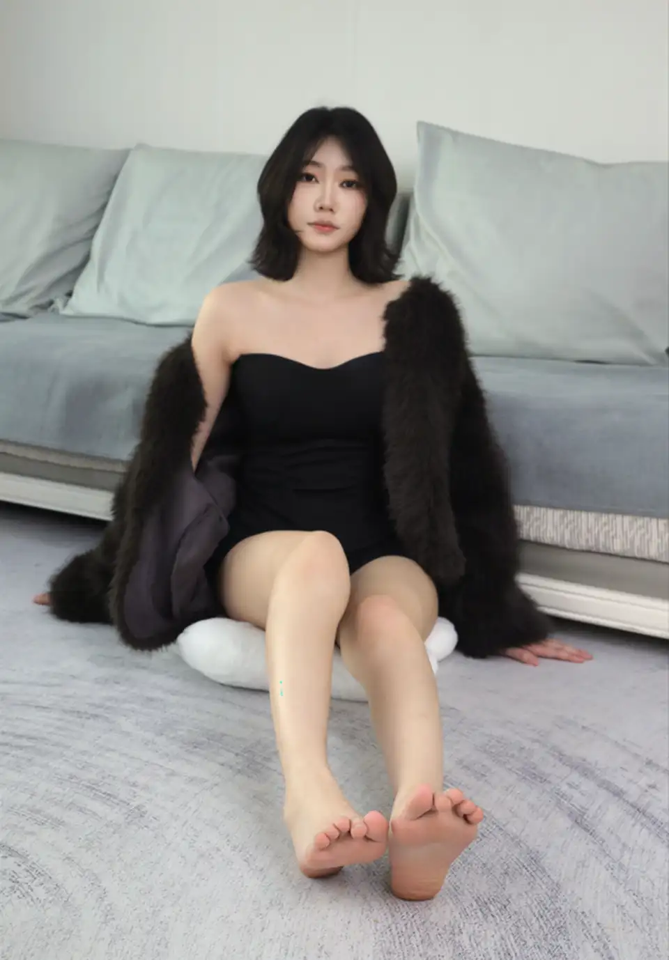 绮梦摄影 No.333 琳琳 珍藏无修无水印版 性感热裤高跟白袜 【271P1V2.2G】