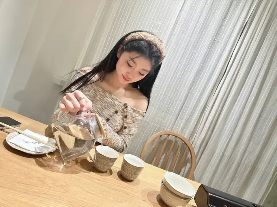 [自拍] [转载搬运] 顶级大神【狮子座】超精品女神完整版又美又骚极_ [2v+2.68G][百度盘]