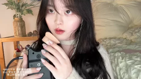 [转载搬运] 椰椰拿铁 2511录音笔 硅胶耳天鹅13min - [1v+273m][百度盘]