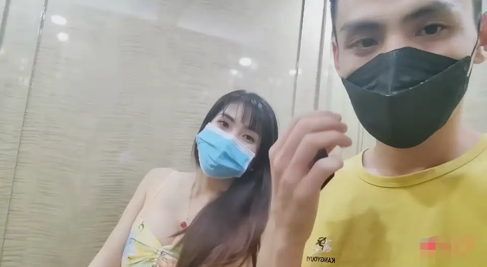 【阿帅】网上约炮妹子一来就要玩7天性福国庆