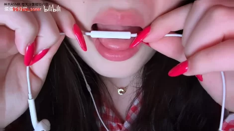 [转载搬运] 蛋蛋助眠 啃耳机麦 刮舌苔 [1v+121m][百度盘]