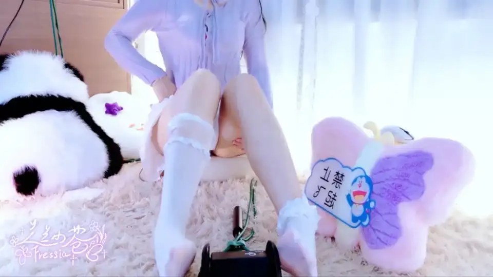 [转载搬运] 兰兰小苍-【常服】口腔音-吃耳朵_小白袜足音 [1+712MB][百度盘]