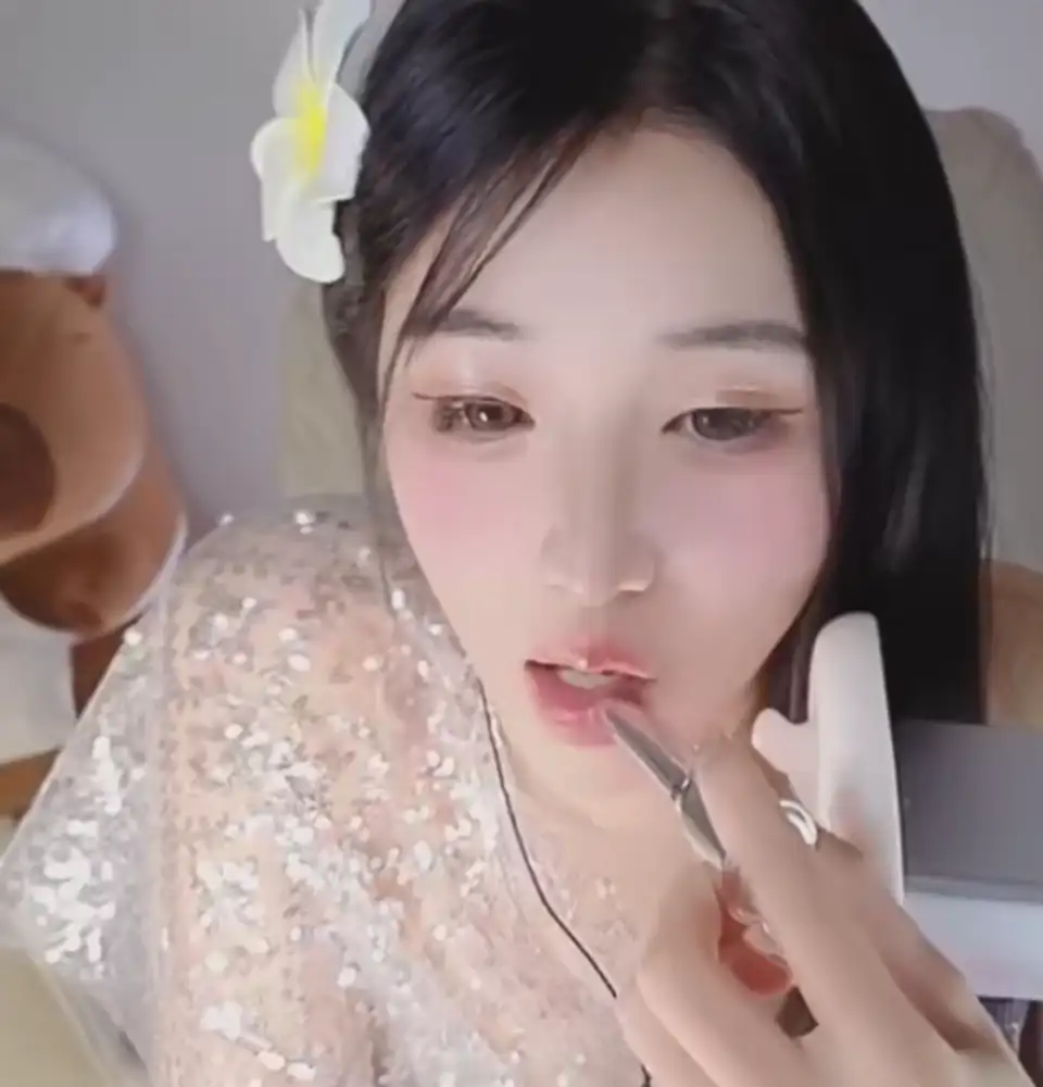 啵啵梨o3o_3D温柔轻语人萋_20251113 1V378M百度盘