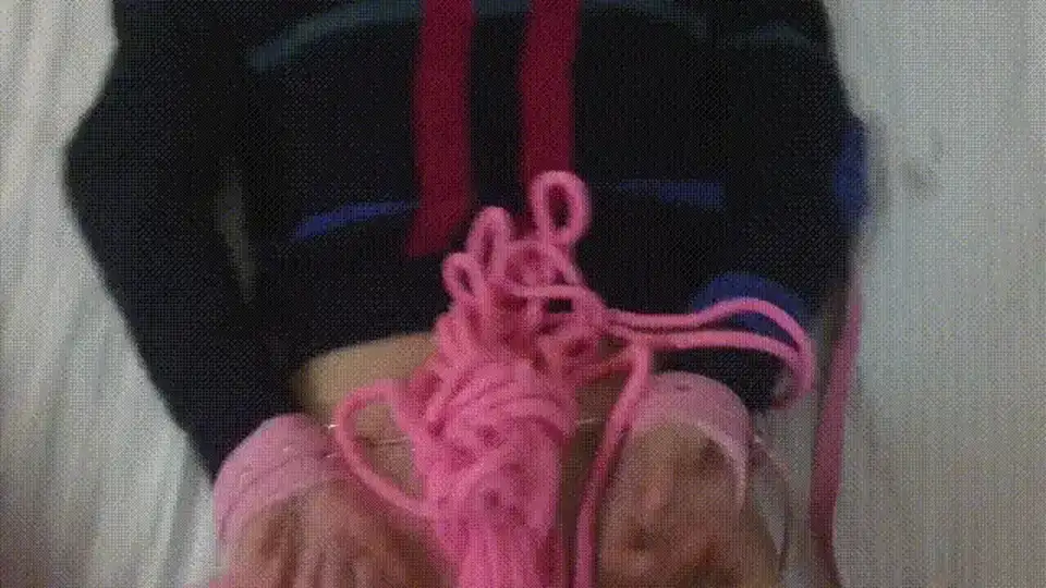 [合集] [自行打包] 大神【fwhitesocks】作品白袜反差婊合集 [11V+31G][百度盘]