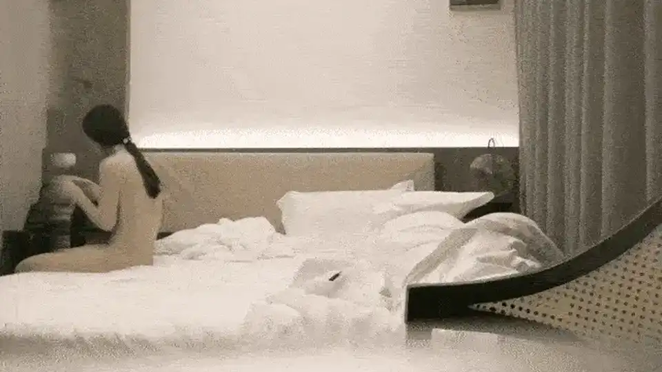 [美女御姐] [转载搬运] 李寻欢探花喜欢玩调教黑衣网红妹子胸前手臂纹身边舔_ [2+1466 MB][磁力链接]