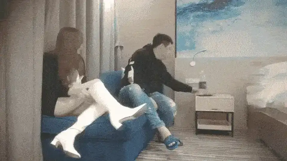 [美女御姐] [转载搬运] 【69探花】挺会玩的外围 玩69啪啪活还挺好。 [2+931 MB][磁力链接]