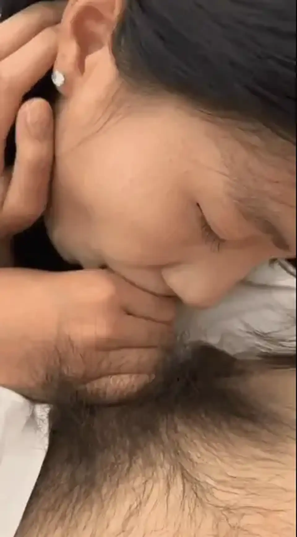 [自拍] [自行打包] 极品超嫩小美女做爱泄密-马丹妮-极品嫩妹女大这么反差 [1V+5P+1.09G][百度盘]