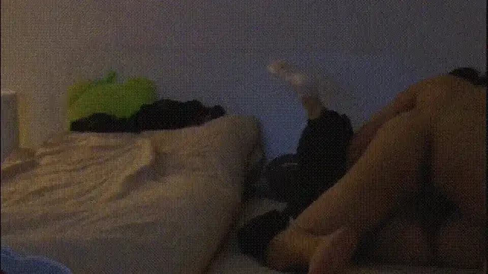 [合集] [自行打包] 大神【fwhitesocks】作品白袜反差婊合集 [11V+31G][百度盘]
