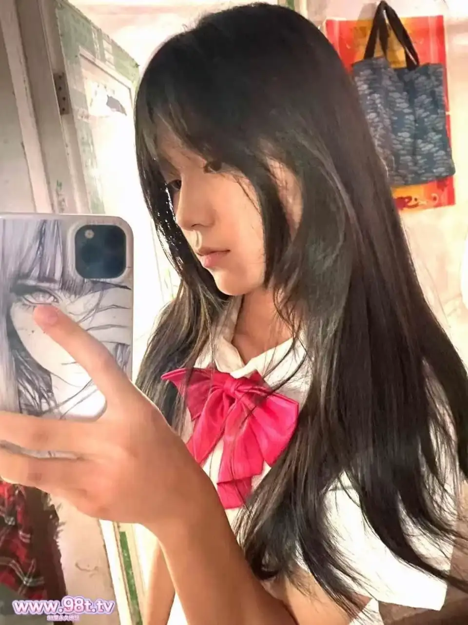 [自拍] [自行打包] 极品超嫩小美女做爱泄密-马丹妮-极品嫩妹女大这么反差 [1V+5P+1.09G][百度盘]